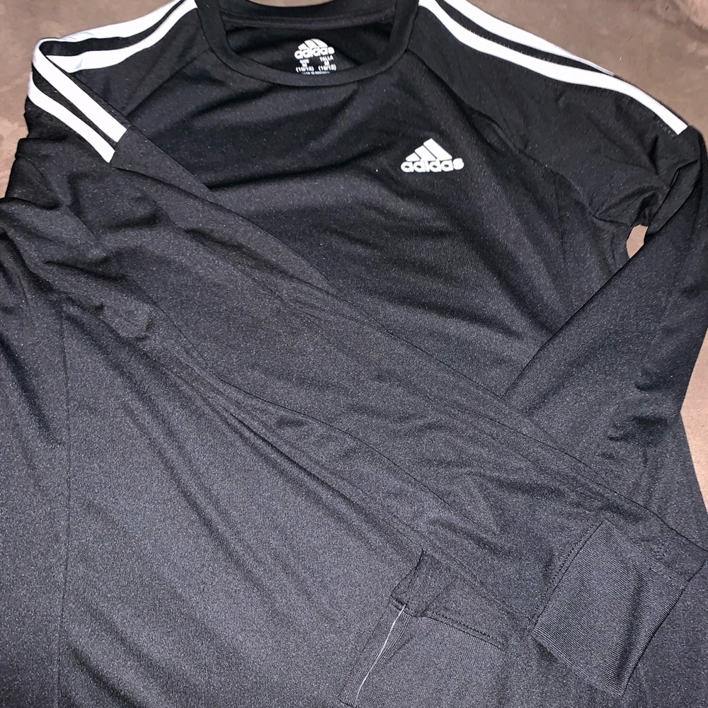 Adidas boys black and white shirt
